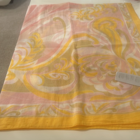 Brand new beutiful color - Picture 3 of 4